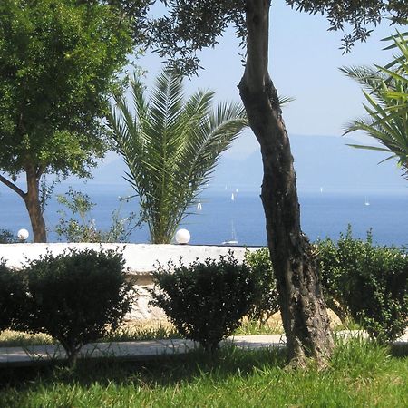 Villa Magemenou Nikiana Exterior photo